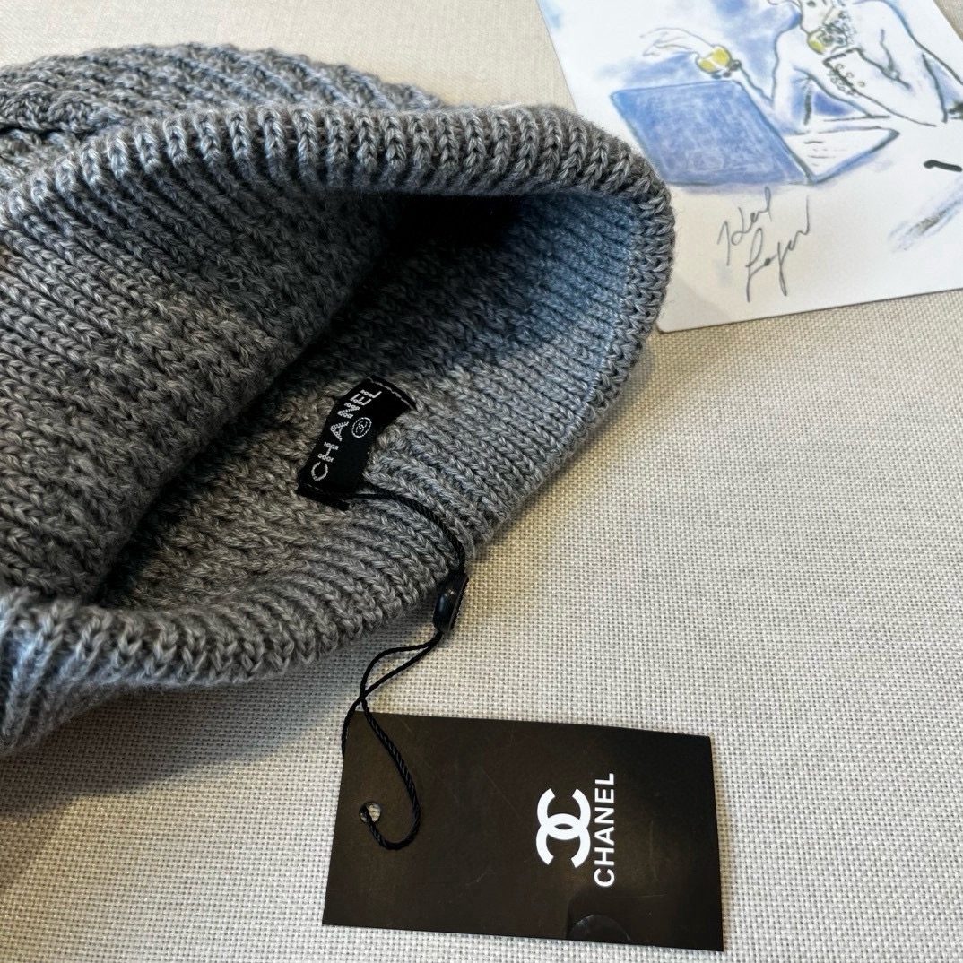 🆕

Chanel香奈儿针织毛线帽