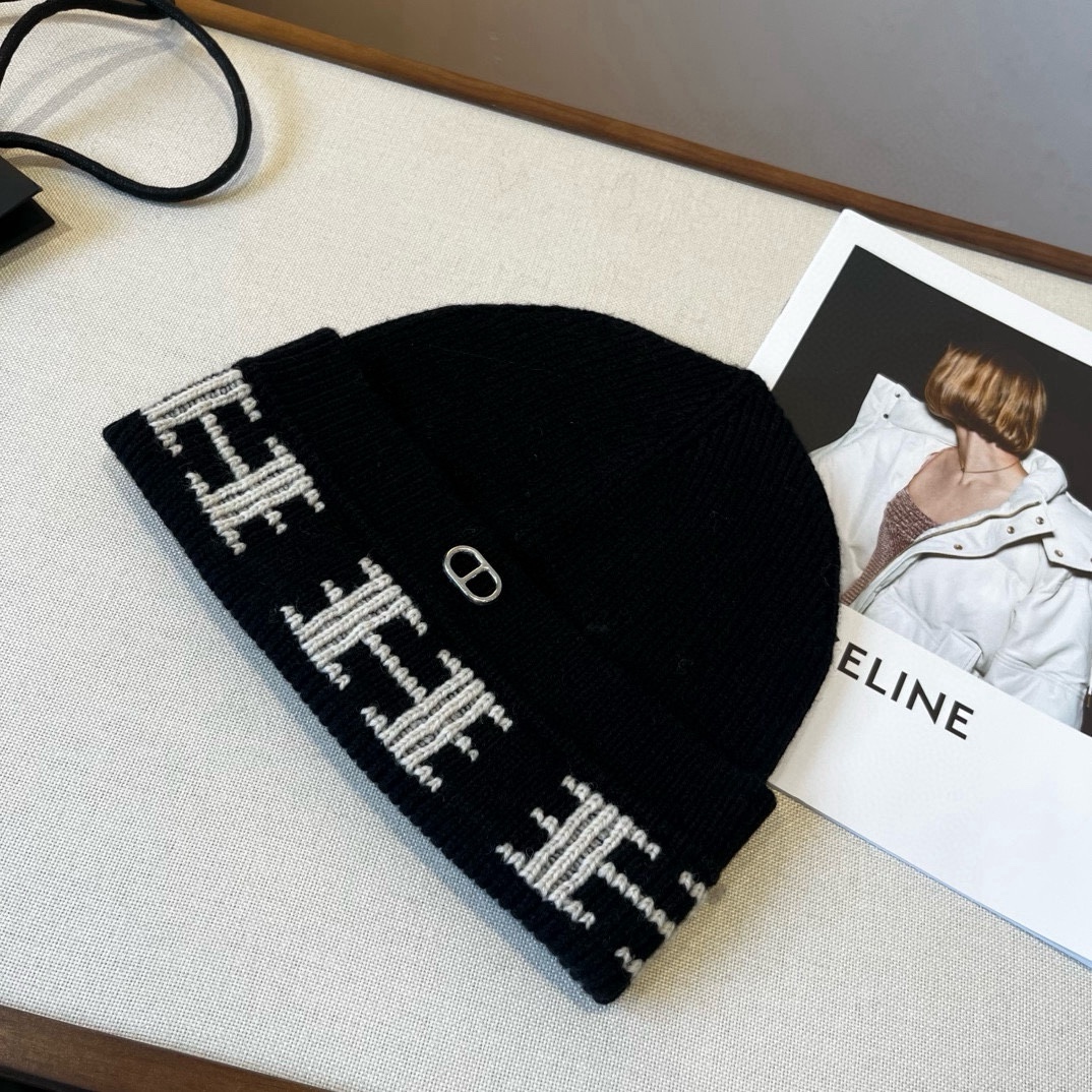 🆕

Hermes爱马仕新款针织毛线帽