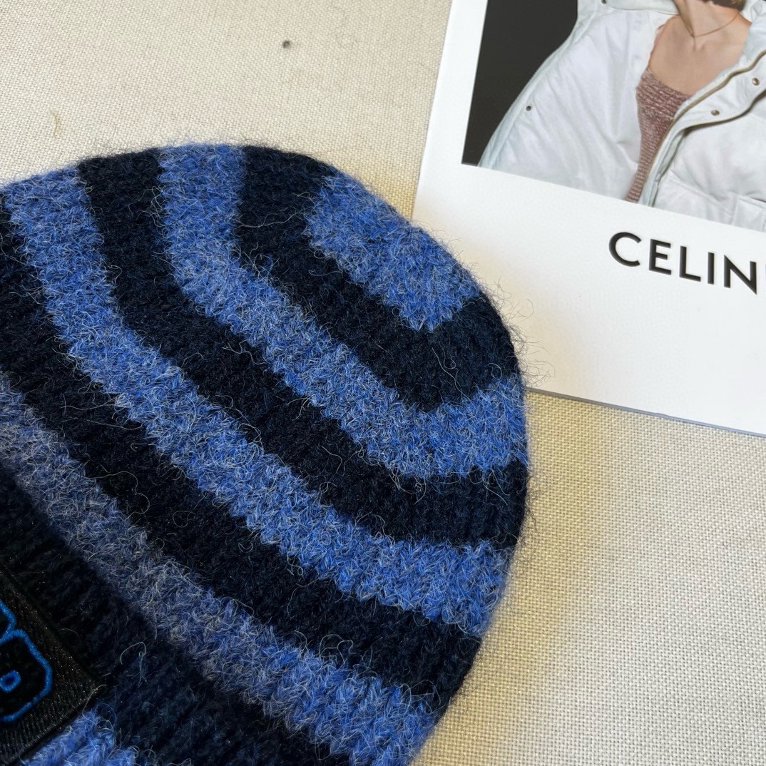 🆕

Dior Miss迪奥针织毛线帽，羊毛帽