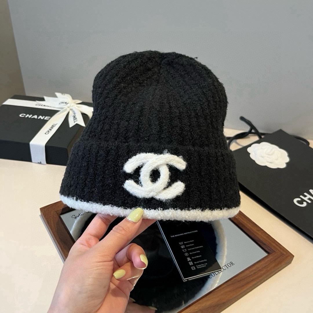 🆕

Chanel香奈儿针织毛线帽