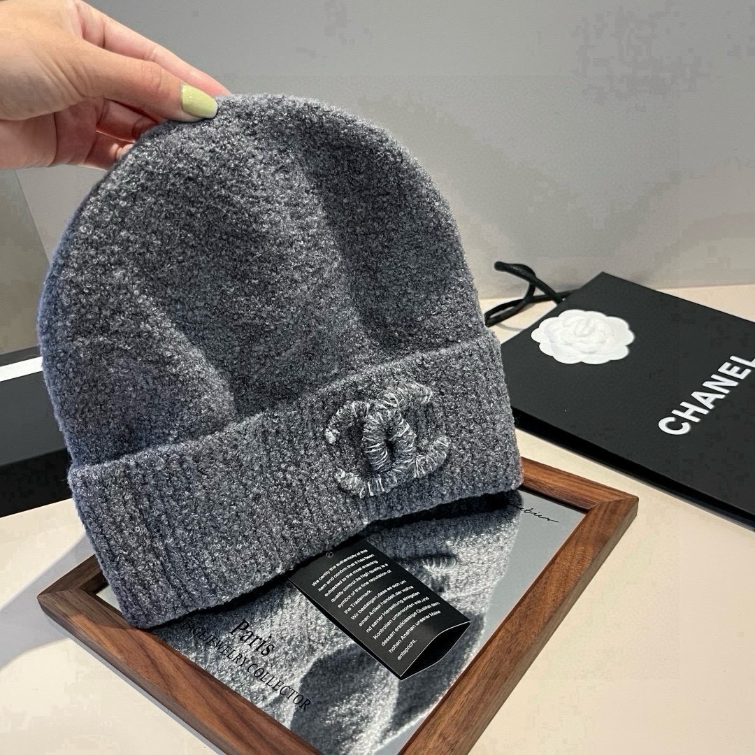 🆕

Chanel香奈儿针织毛线帽