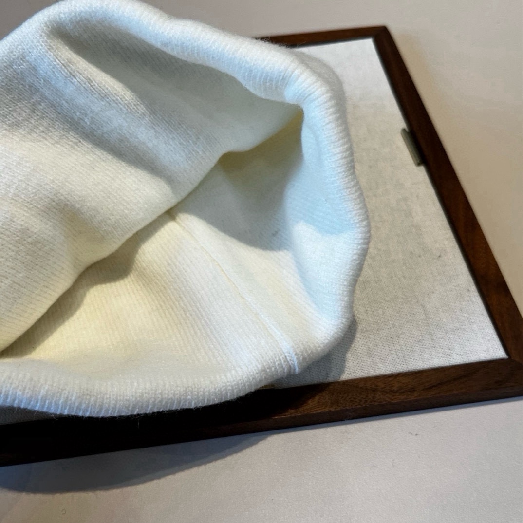 🆕

lulu新款毛线帽