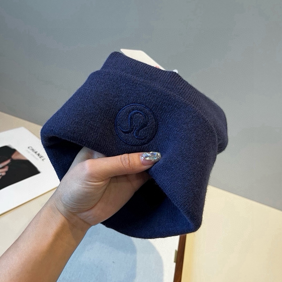 🆕

lulu新款毛线帽