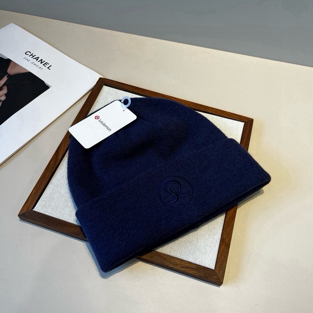 🆕

lulu新款毛线帽