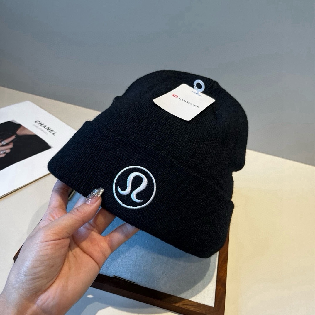 🆕

lulu新款毛线帽