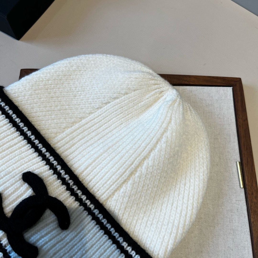 🆕

Chanel香奈儿针织毛线帽