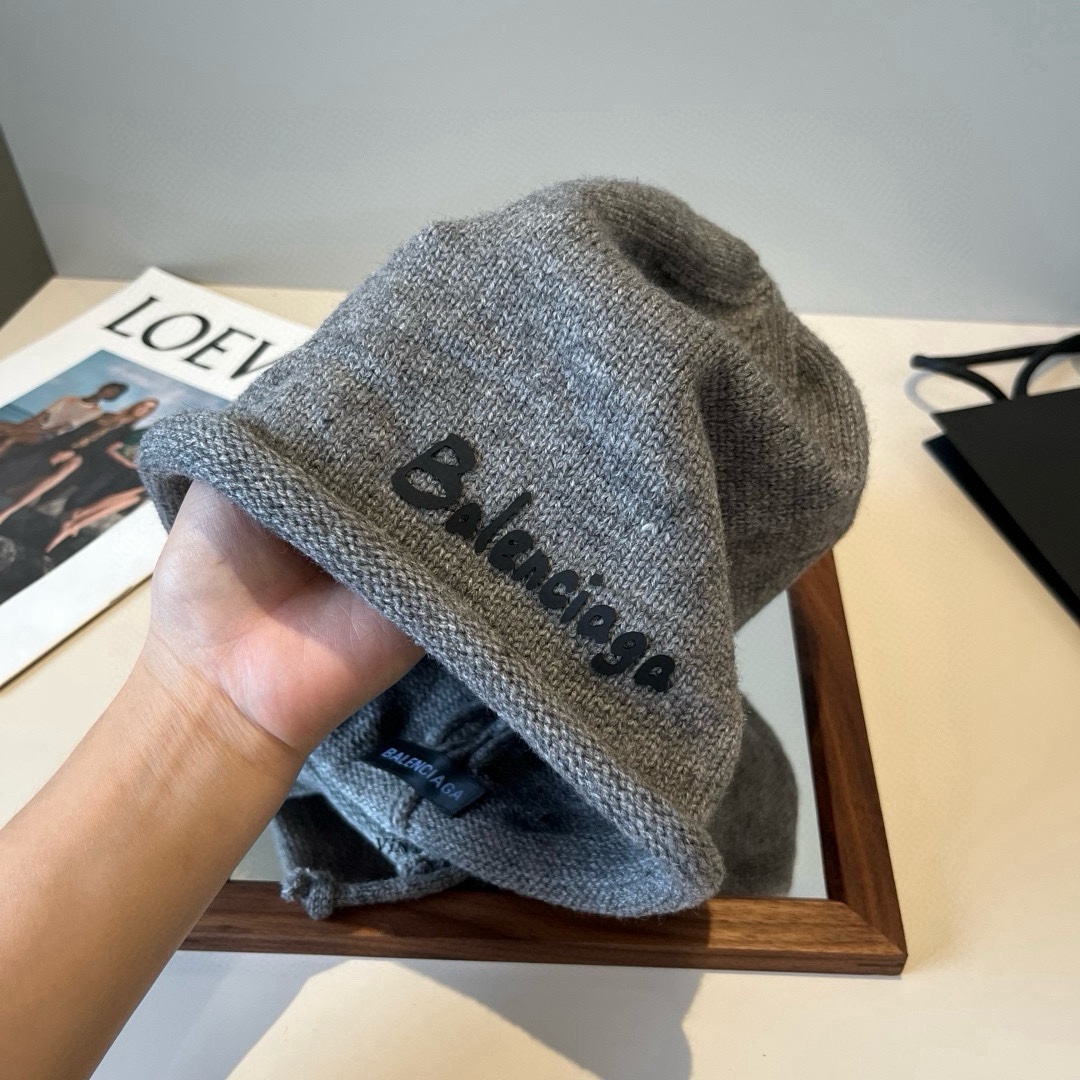 🆕

巴黎世家针织毛线帽