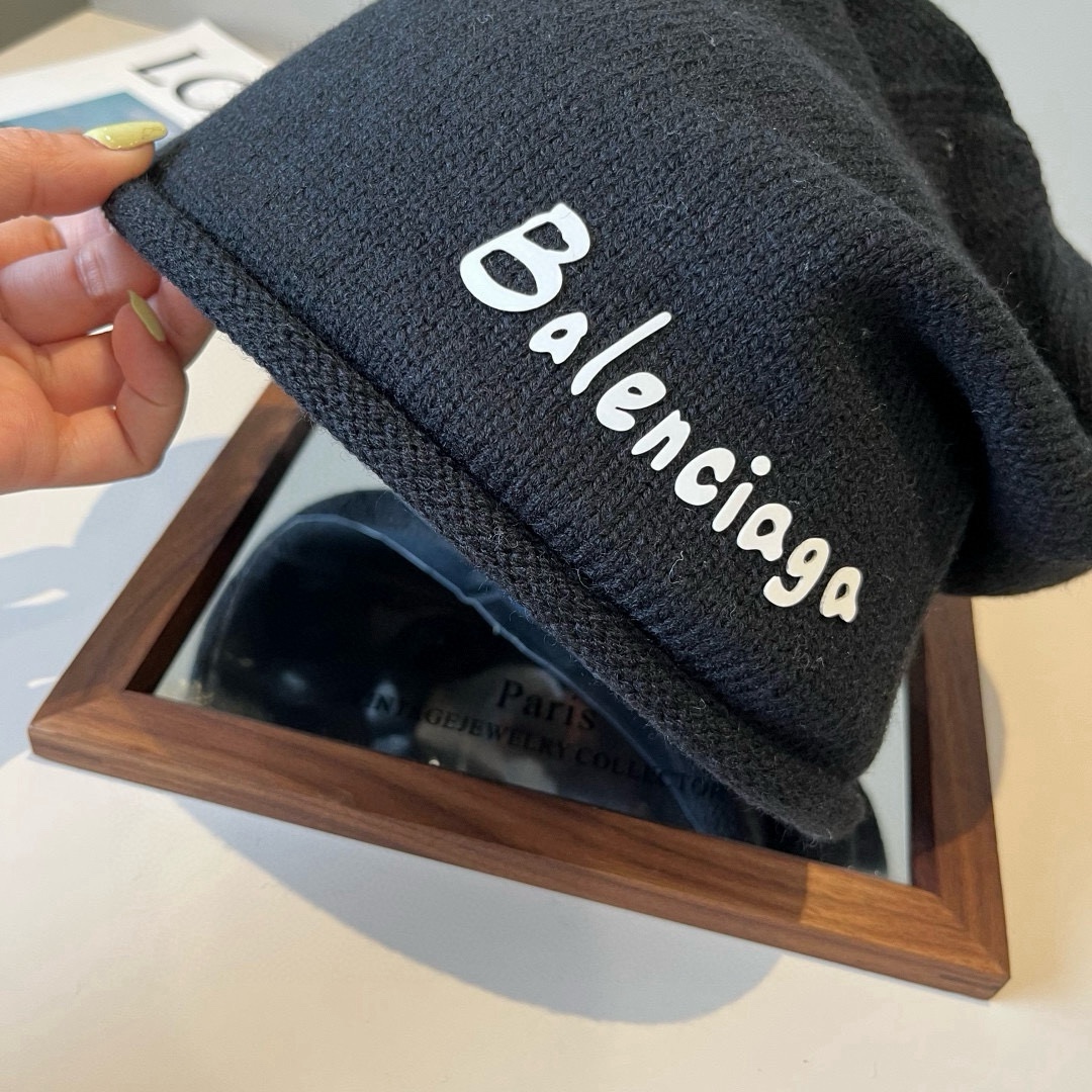 🆕

巴黎世家针织毛线帽