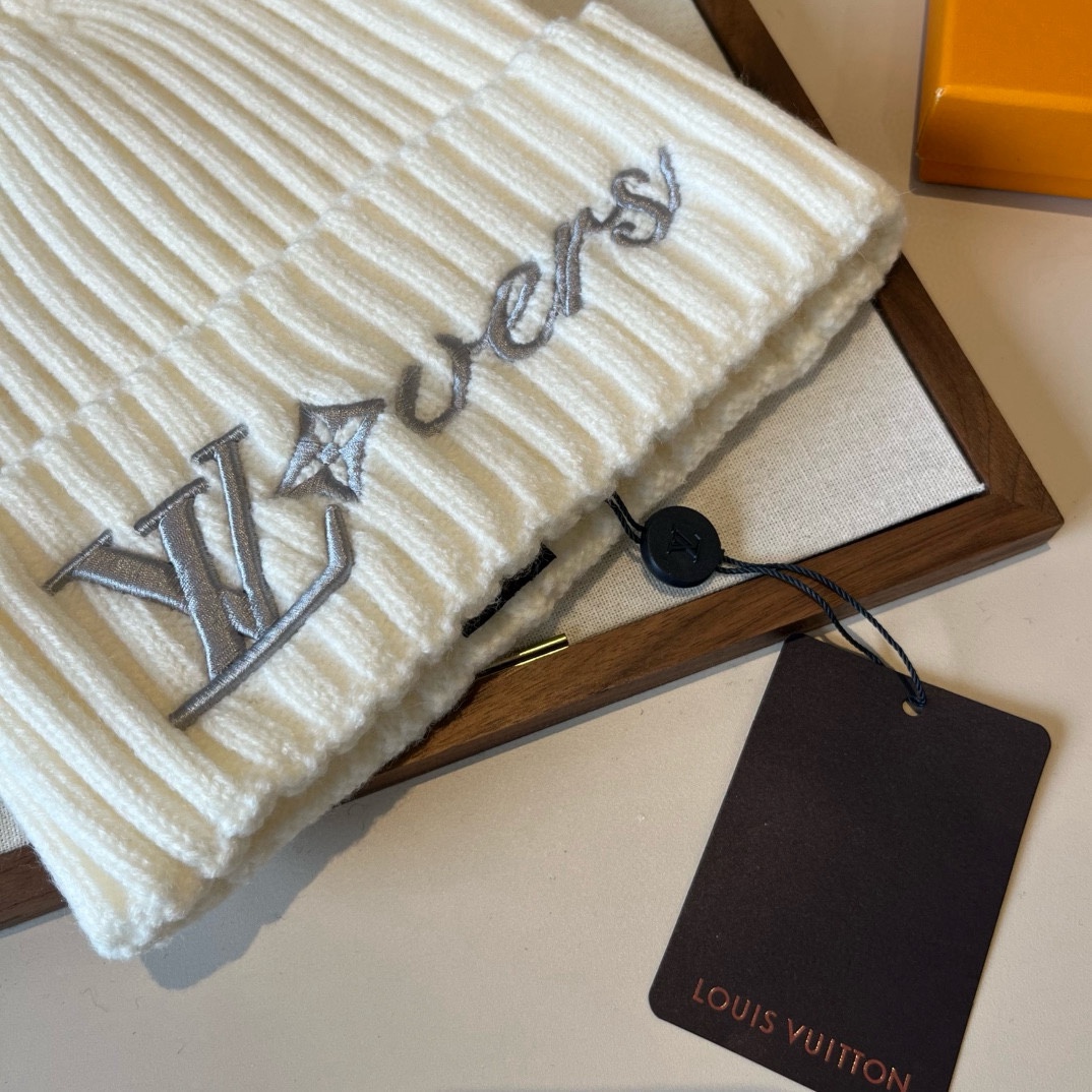 🆕

Lv路易斯新款毛线帽