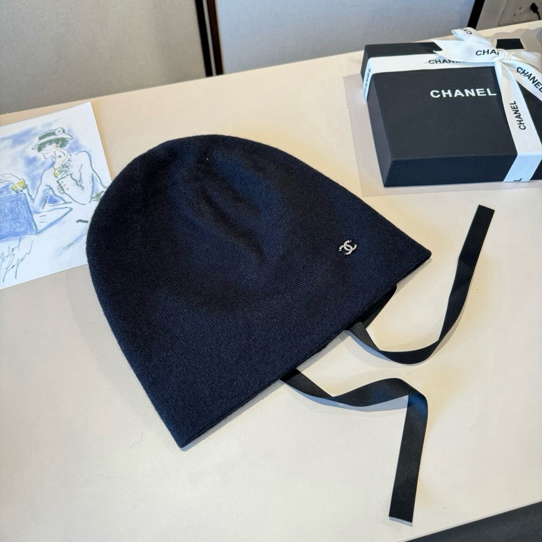 🆕

Chanel香奈儿新款毛线帽，专柜款，正品开模