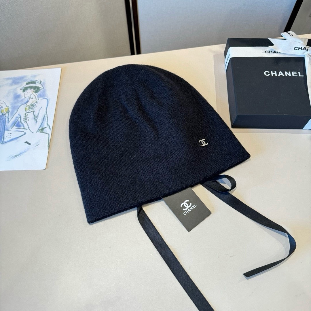 🆕

Chanel香奈儿新款毛线帽，专柜款，正品开模
