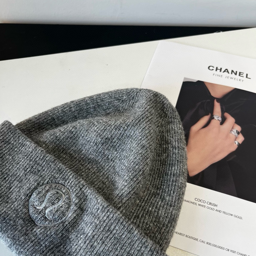🆕
lululemon 潮牌针织毛线帽，跑量款