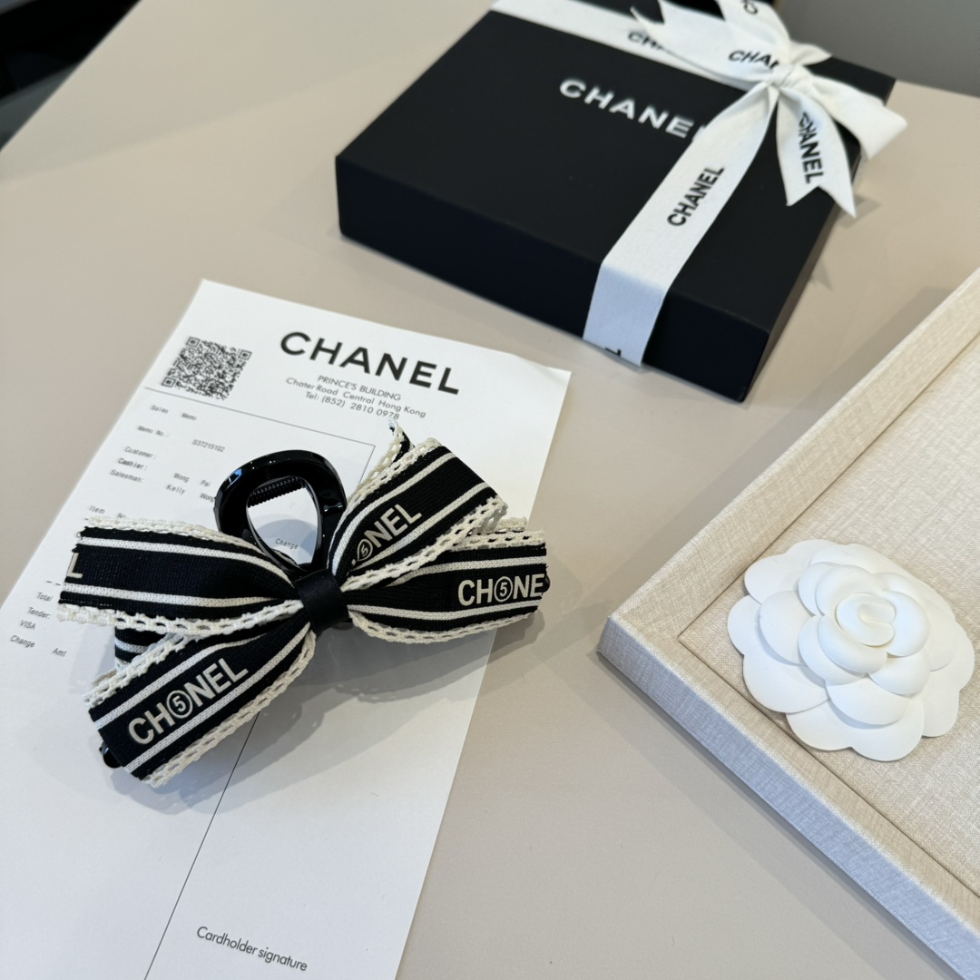 🆕

Chanel香奈儿新款发夹