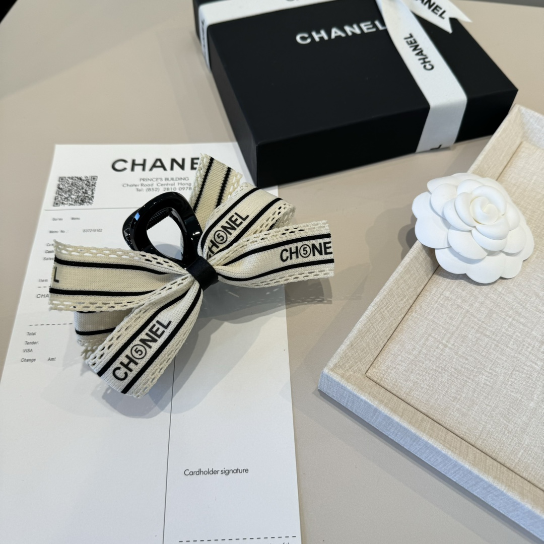 🆕

Chanel香奈儿新款发夹