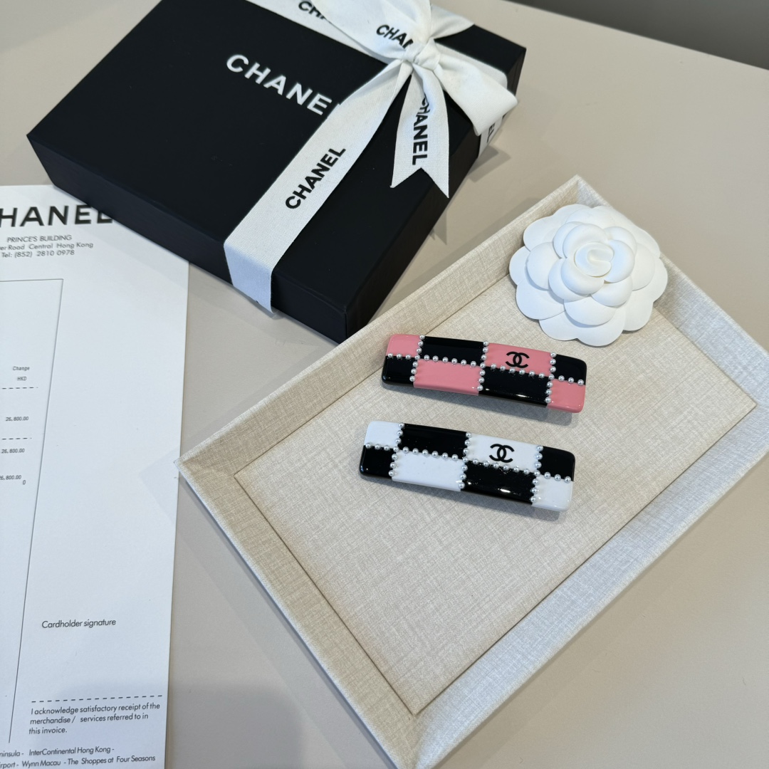 🆕（单个）

Chanel香奈儿发夹