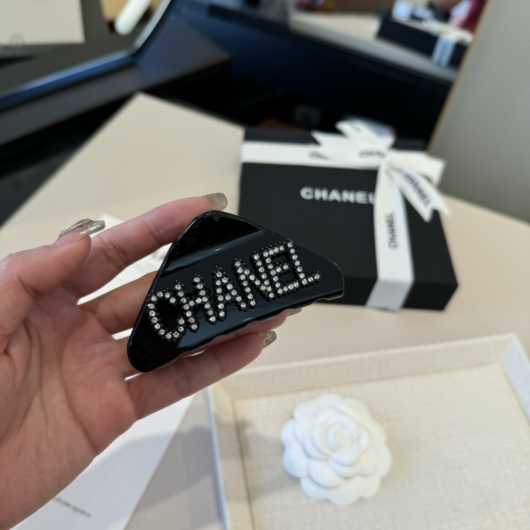🆕

Chanel香奈儿发夹