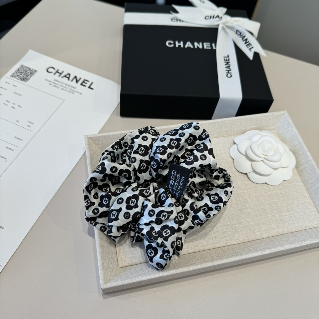 🆕

Chanel香奈儿新款发圈