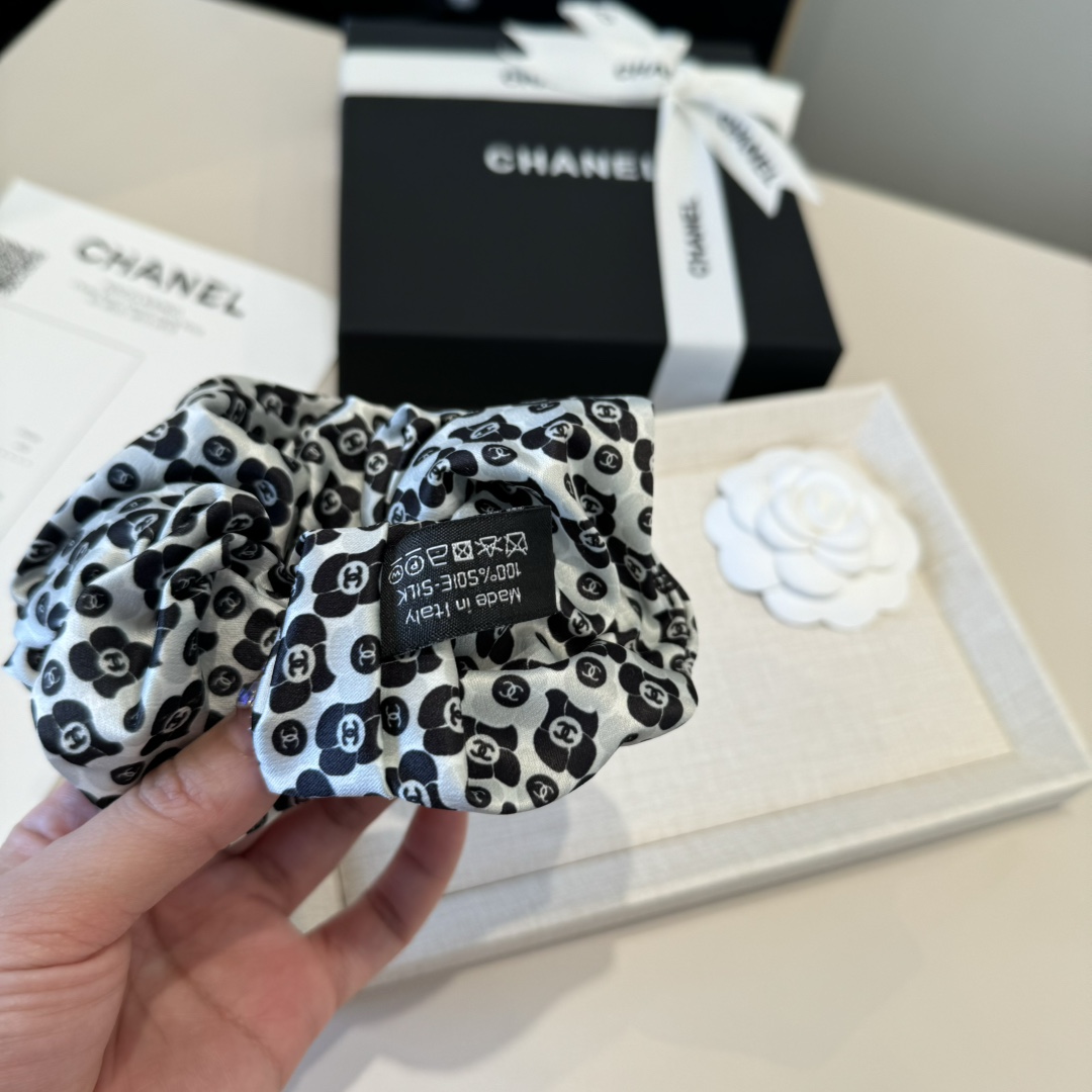 🆕

Chanel香奈儿新款发圈