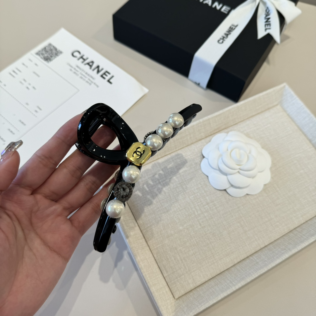🆕

Chanel香奈儿发夹