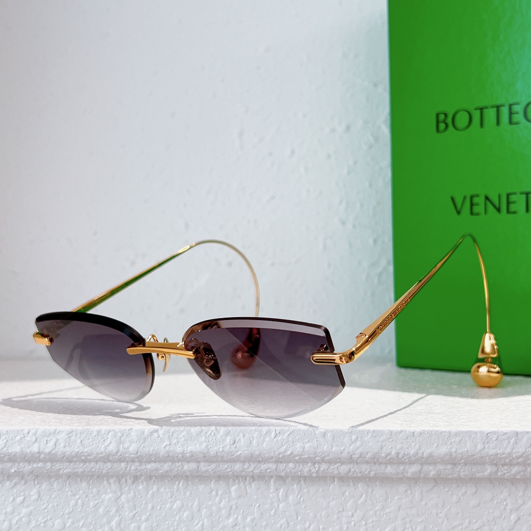 Bottega Venet*MODEL：BV1698LASIZE：56口17-145🔝🔝