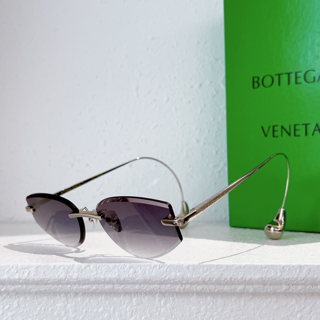 Bottega Venet*MODEL：BV1698LASIZE：56口17-145🔝🔝