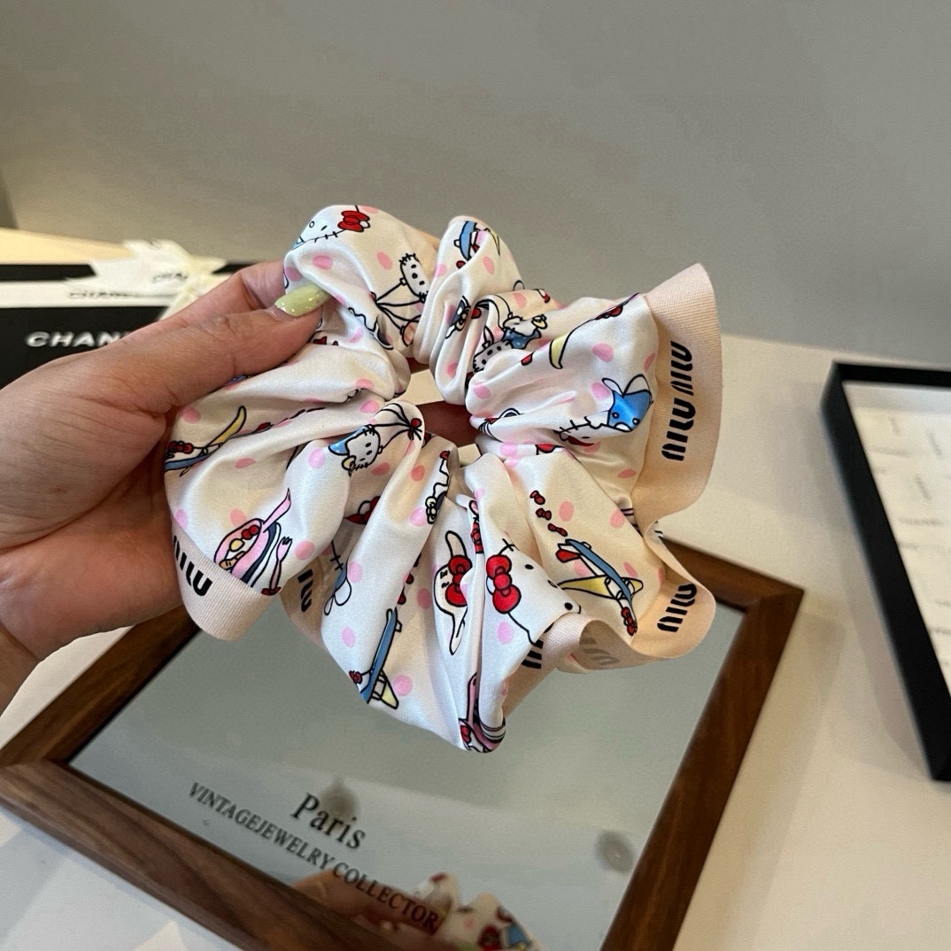 🆕

缪缪miumiu发圈