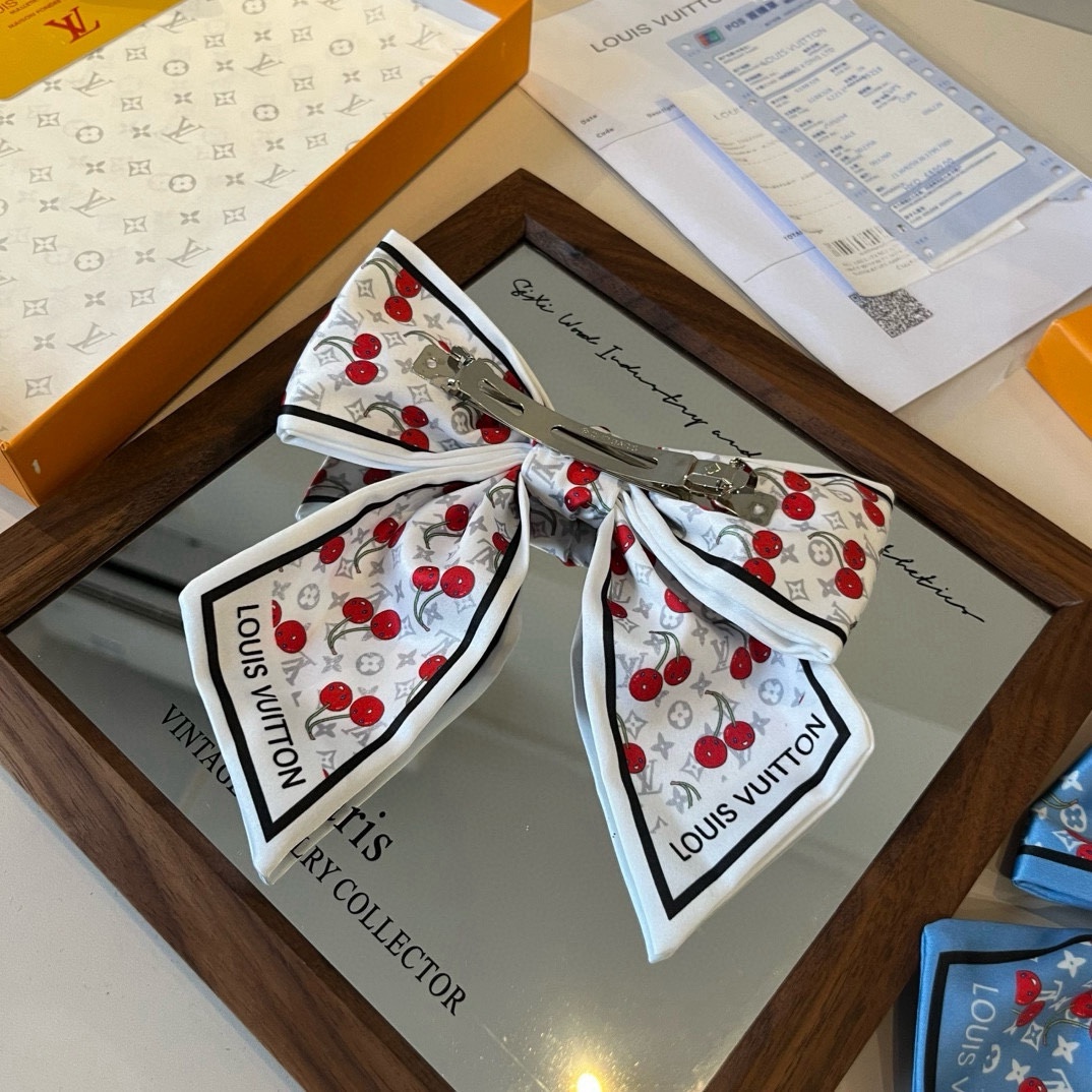 🆕

lv路易威登新款顶夹