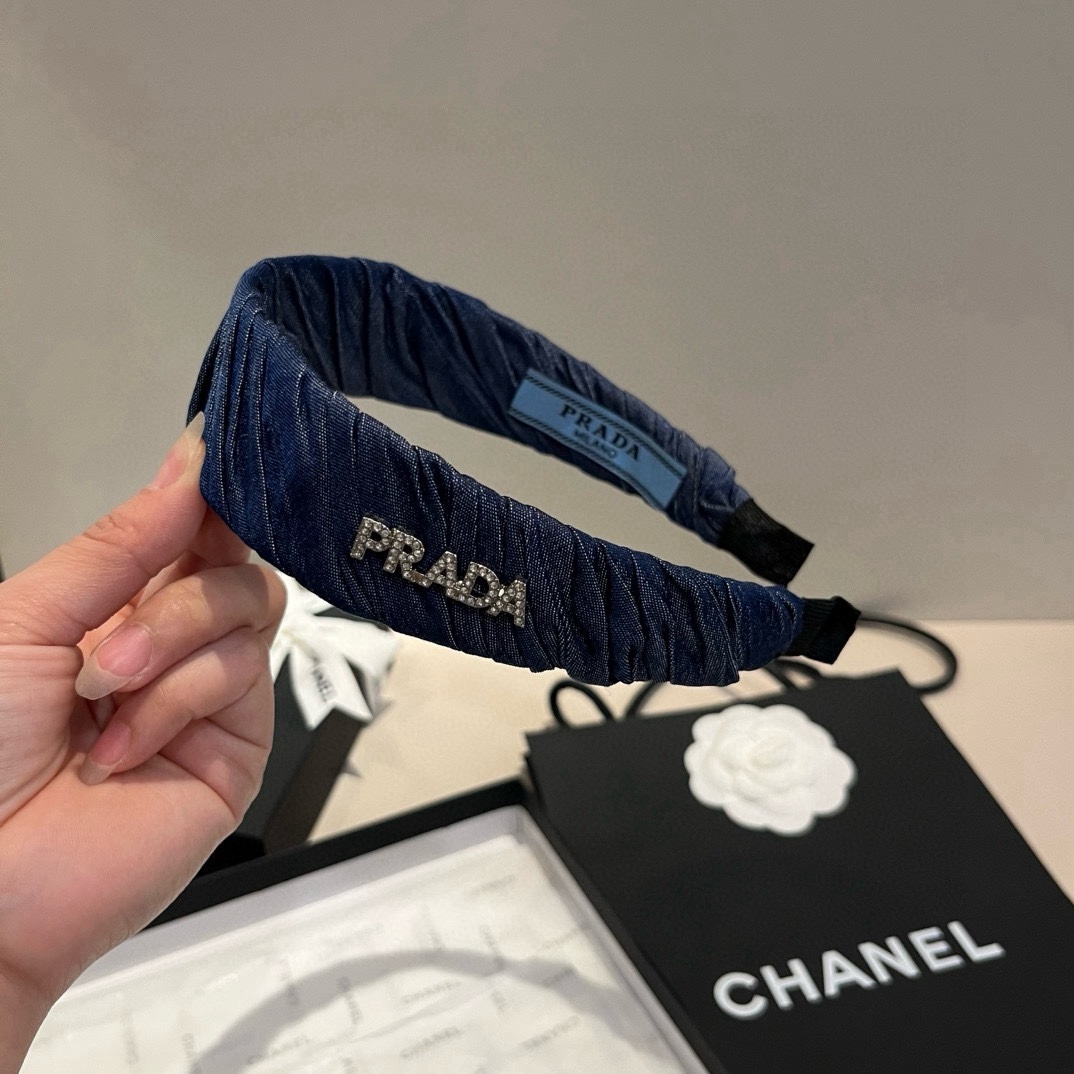 🆕

PRADA普拉达发箍