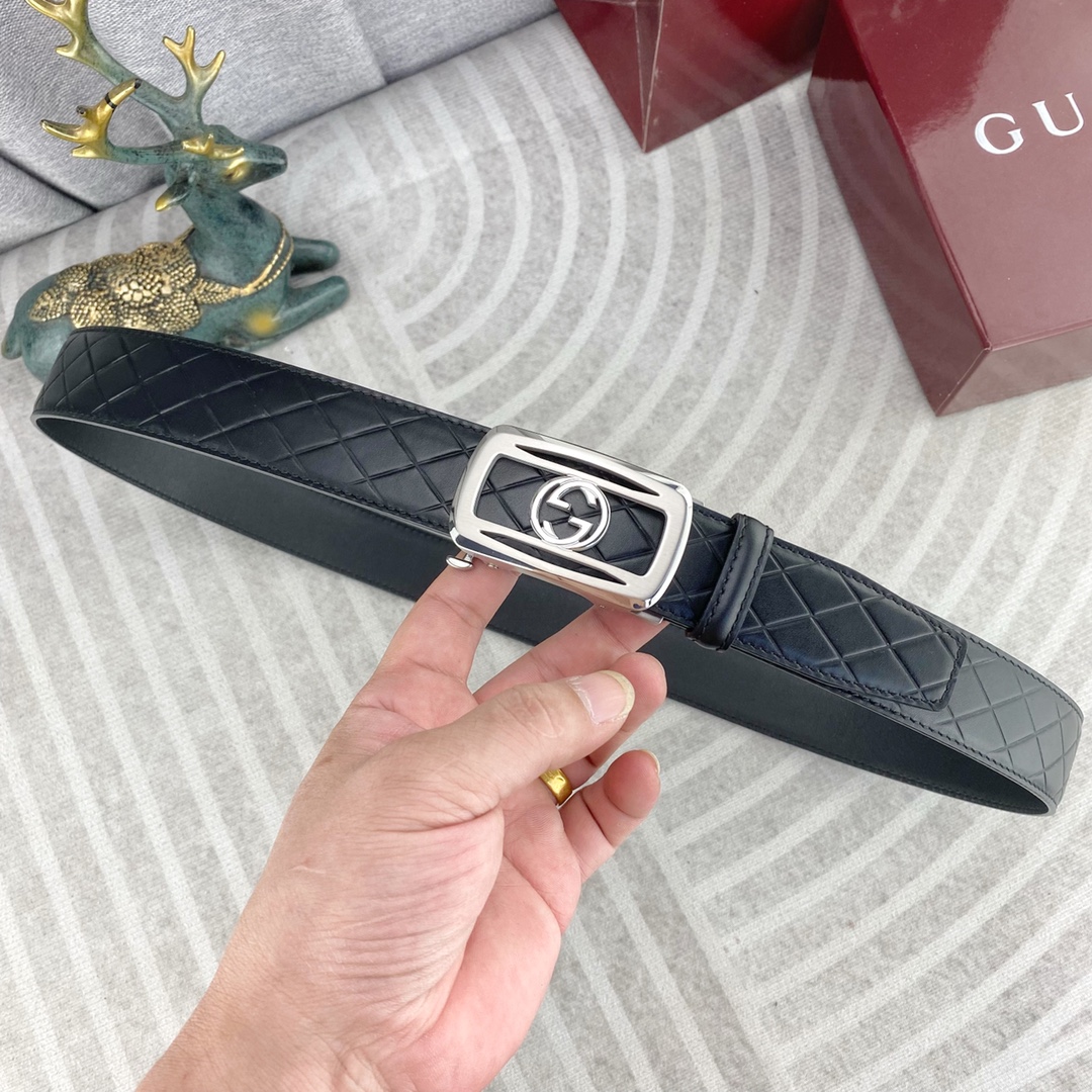 古奇💕 特种皮腰带自动带系列 ，原厂五金精品不锈钢扣，手感柔软舒适 宽3.5CM。