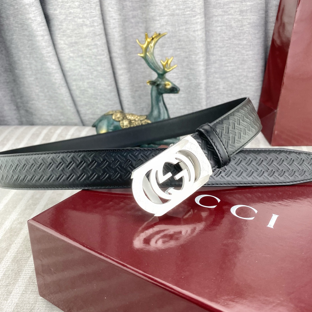 古奇💕 特种皮腰带自动带系列 ，原厂五金精品不锈钢扣，手感柔软舒适 宽3.5CM。