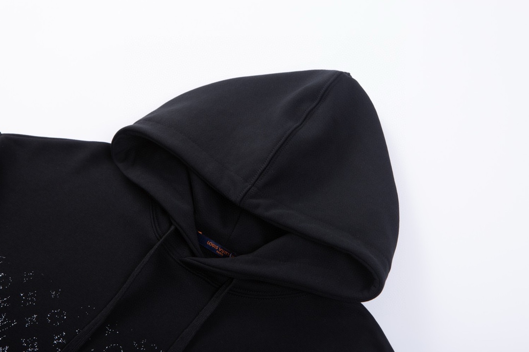 路易威登/Louis Vuitton 秋冬新品 老花半身渐变印花连帽卫衣 路易威登/Louis Vuitton 秋冬新品 老花半身渐变印花连帽卫衣