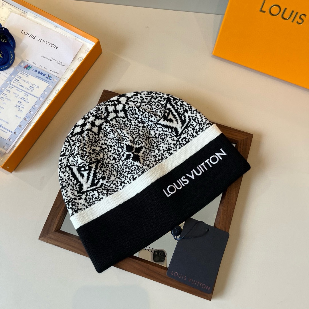 NO:365001,Lv Louis Vuitton counter goods, knitted wool hat, same style for men and women, authentic mold hat, fisherman hat baseball hat knit hat, hat, louis vuitton, louis vuitton, espadrilles, hatsLv路易威登专柜货,针织毛线帽,男女同款 正品开模帽子渔夫帽棒球帽针织帽,帽子,louis vuitton,louis vuitton,espadrilles,hats,hat