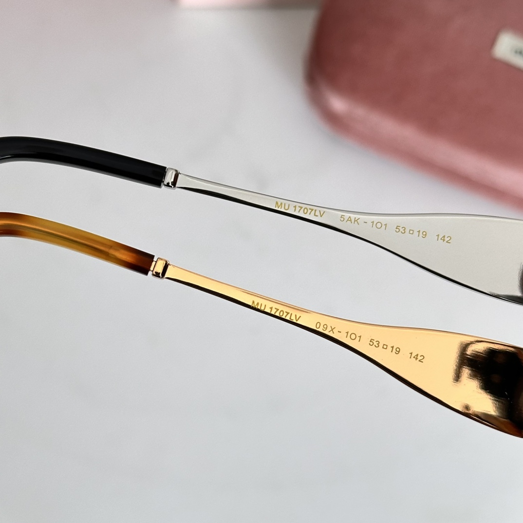 ‼️MIU MI*🎀🎀🎀MODEL：MU1707LV🎀🎀🎀SIZE：53口19-142🎀🎀🎀