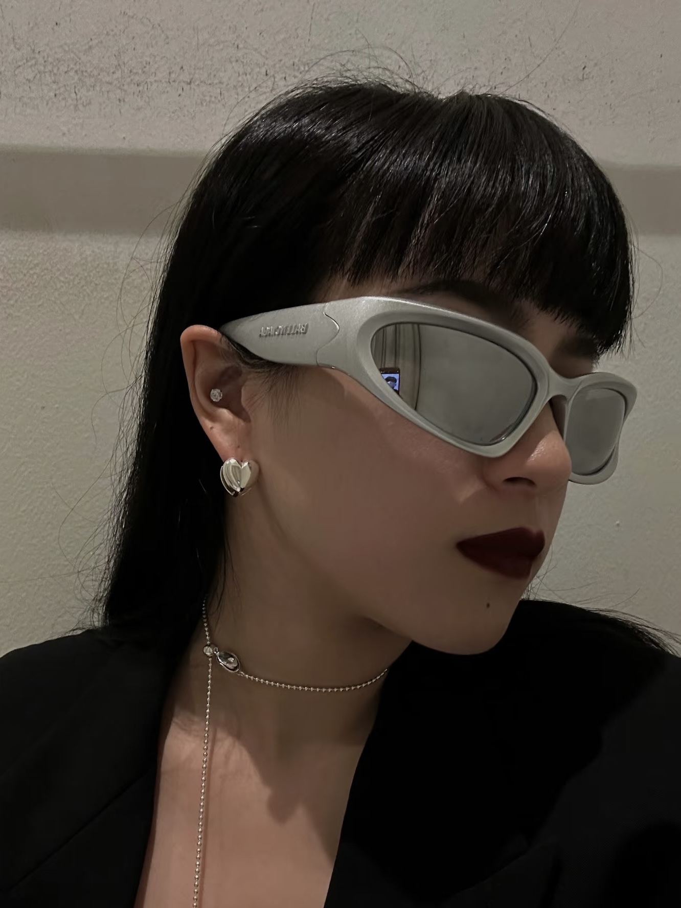 Foto de modelo Gafas de sol de París ultraligeras y elegantes BALENCIAG* MOD: BB0157S