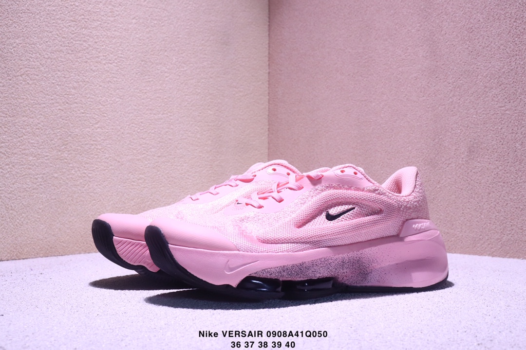 💰270
✅Nike VERAIR 柔软透气 减震防滑 训练鞋 IZe：如图
0908Q050