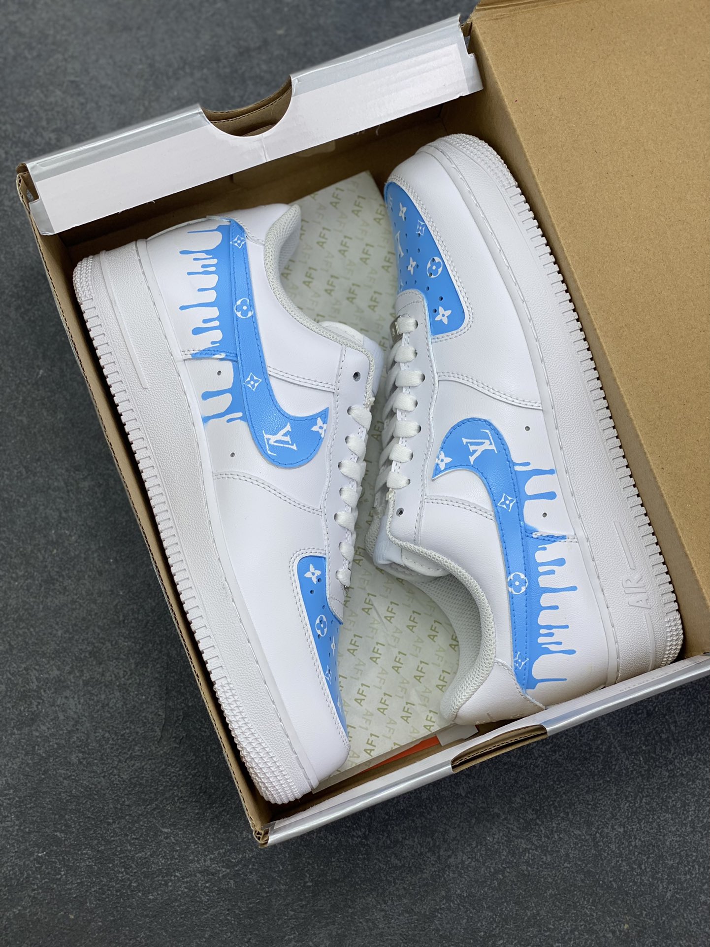 图片[9]-【定制球鞋】纯手工绘画Nike Air Force 1 空军一号 手绘 蝴蝶梦境 防滑耐磨 低帮 板鞋 男女同款 白黑色折边针车 工艺难度大 原楦头原纸板 原装鞋盒 定制五金配件 内置全掌气垫 原厂鞋底 货号：CW2288-111 尺码：36 36.5 37.5 38 38.5 39 40 40.5 41 42 42.5 43 44 44.5 45-选品中心