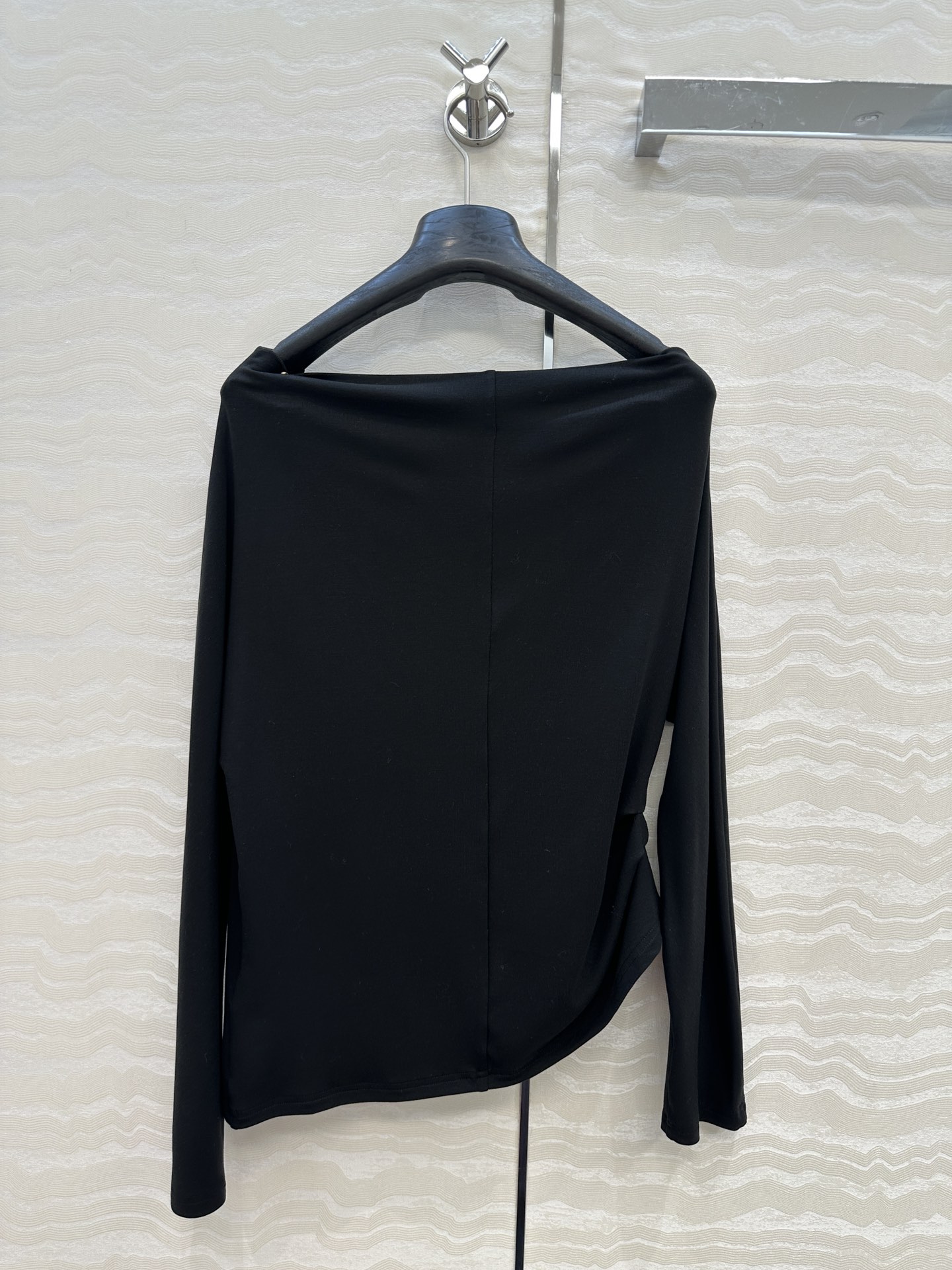 独家首发❤️原单品质，Row风纸片人穿搭！进口天丝羊毛斜肩一字领上衣！减龄小性感超级显瘦神器！极简叠搭单