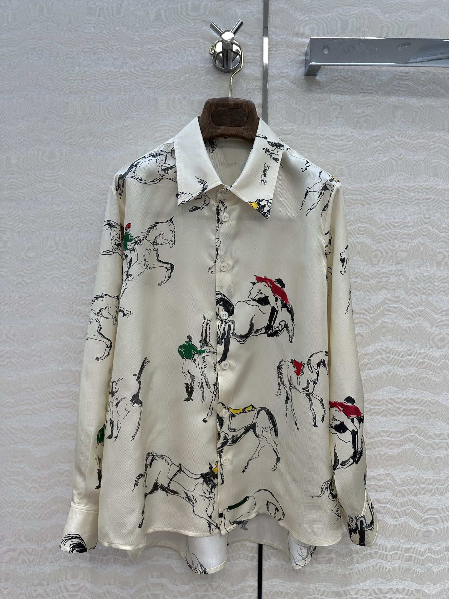 独家首发❤️高端原单品质❤️lP🆕高智感老钱风穿搭！25秋冬 高级感印花真丝衬衫，100%真丝斜纹绸，水