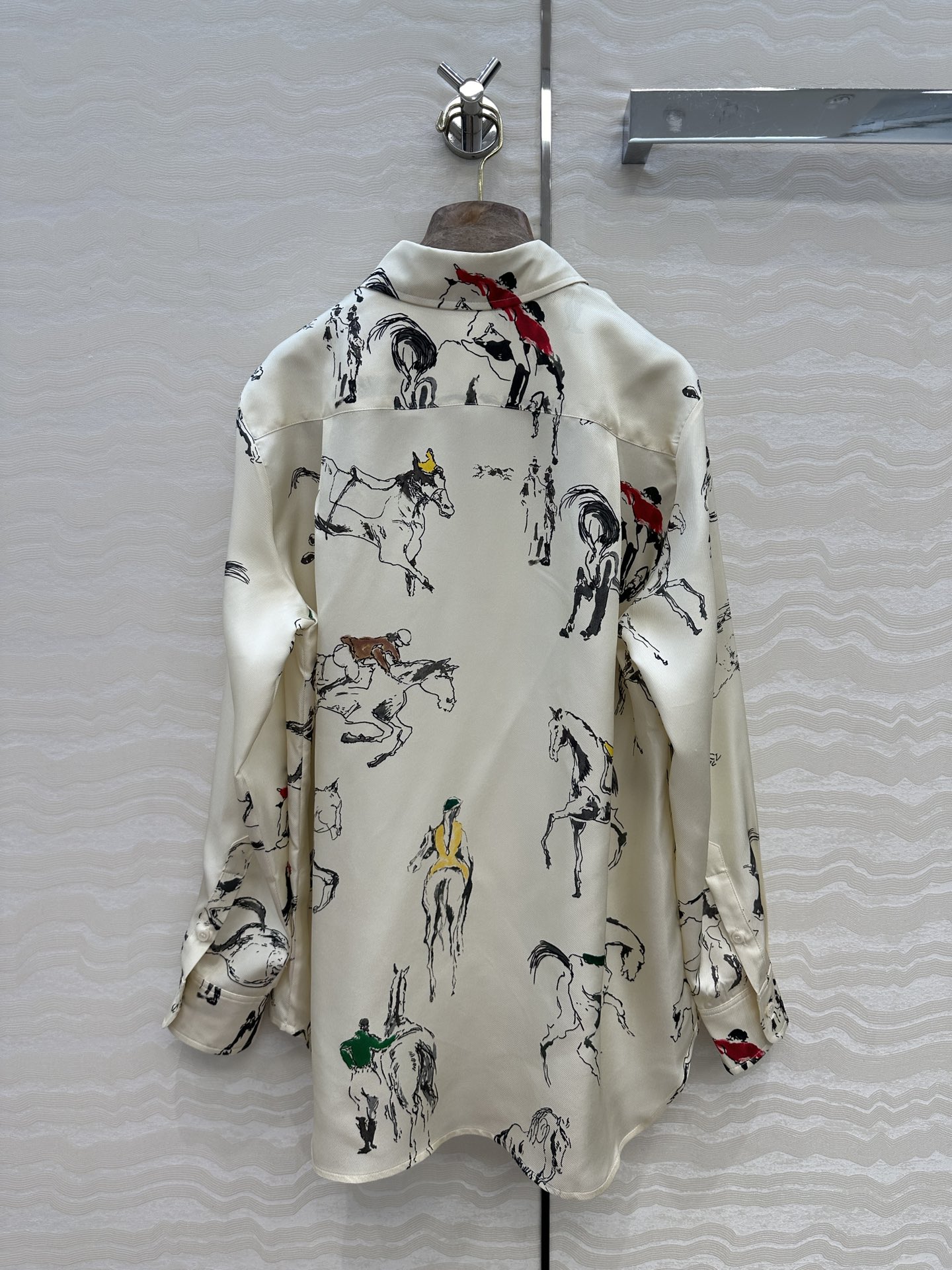 独家首发❤️高端原单品质❤️lP🆕高智感老钱风穿搭！25秋冬 高级感印花真丝衬衫，100%真丝斜纹绸，水