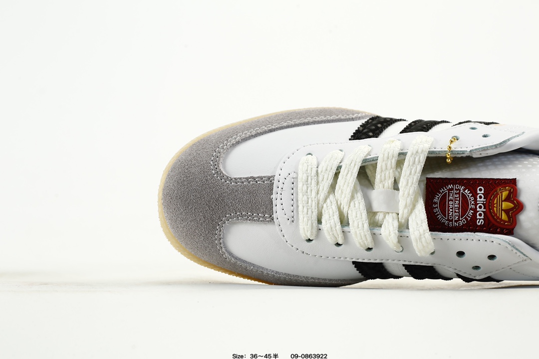 💰110
Adidas Original Samba OG 复古经典轻便板鞋
这款桑巴鞋展示了高质量的工艺 带有装饰的超锁缝制和无缝的手感 柔软、柔软的皮革造型和标志性的3条纹完成了精致的外观 正规合身鞋带 鞋面上有绒面鞋垫 橡胶鞋底 享受正畸套筒软感 自50年代首次亮相以来就一直在赢得粉丝的青睐
货号:JR8841
尺码:36 36.5 37 38 38.5 39 40 40.5 41 42 42.5 43 44 45
编码:09-863922