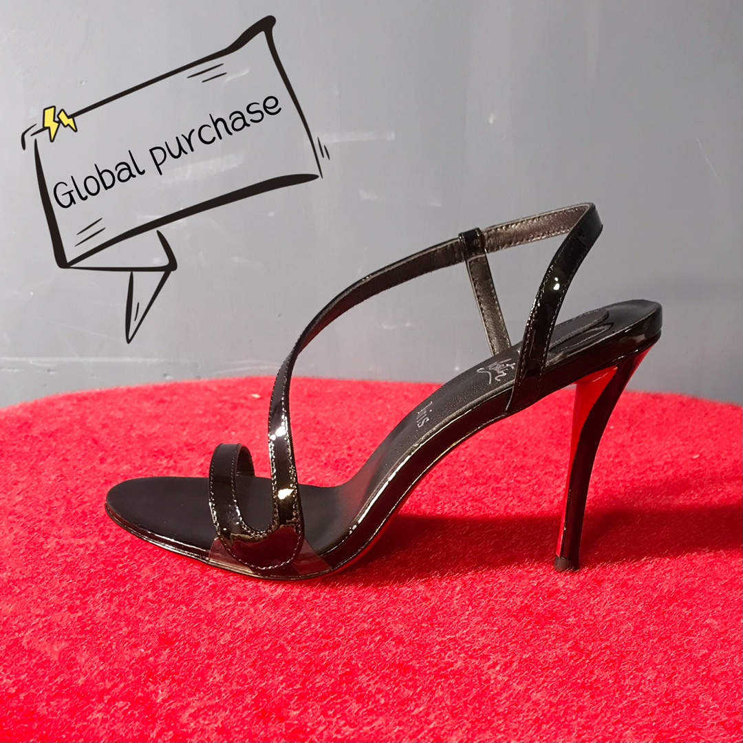 NO:337488,High-end customized autumn and winter classic series!  H10Cm, size 34-42.. genuine leather sole. Customized without return or exchange. L-002 black slim leather, black sheepskin official website synchronization Standard European code Reference:L-002 Color:black/black Material:patent leather Lining:goat leather Heel height:10Cm Sole:leather sole Size:EU 34-42 (US 4-11):,,christian louboutin,sheepskin,Leather soles19860909高端订制 秋冬精典款系列！ H10Cm,尺码34-42码..真皮大底.订制不退不换.L-002黑色柒皮,黑色羊皮里 官网同步 标准欧码 Reference:L-002 Color:black/black Material:patent leather Lining:goat leather Heel heigh:10Cm Sole:leather sole Size:EU 34－42（US 4一11) :,,christian louboutin,sheepskin,Leather soles,Women's Shoes