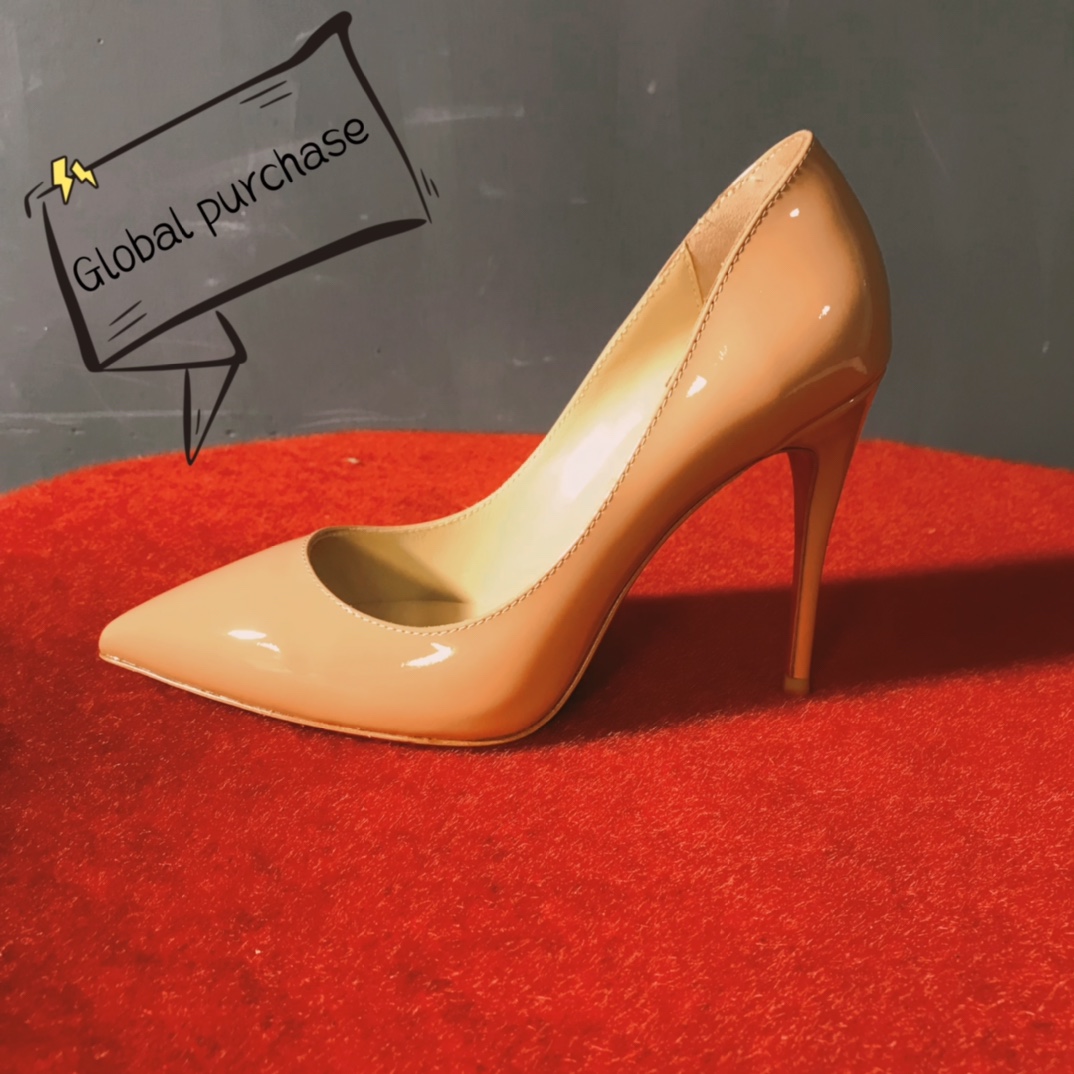 NO:337462,High-end customized Autumn and Winter Classic Series!  H10Cm, size 34-42. Genuine leather large sole, 9033-053. Naked leather, Ai Biao. Official website synchronization Standard European code Reference:9033-053 Color:nude Material:patent leather Lining:goat leather Heel height:10Cm Sole:leather sole Size:EUR 34-42 (US 4-11):,,christian louboutin,Leather soles19860909高端订制 年秋冬精典款系列！ H10Cm,尺码34-42码.真皮大底,9033-053.裸柒皮,爱标.官网同步 标准欧码 Reference:9033-053 Color:nude Material:patent leather Lining:goat leather Heel heigh:10Cm Sole:leather sole Size:EUR 34－42（US 4一11) :,,christian louboutin,Leather soles,Women's Shoes