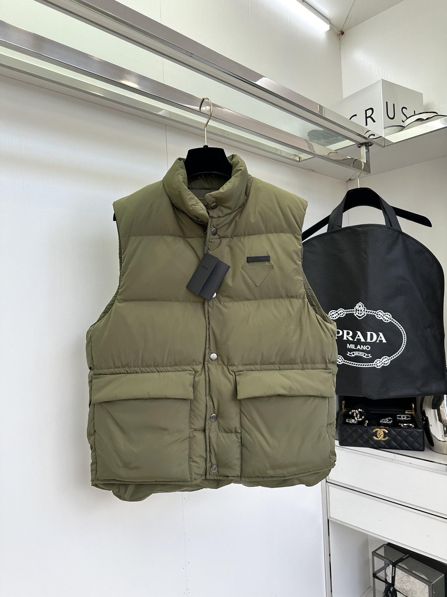 25 F Padded Vest for Women Stand Collar Sleeveless White Goose Down 2 i1757302419 4992 0