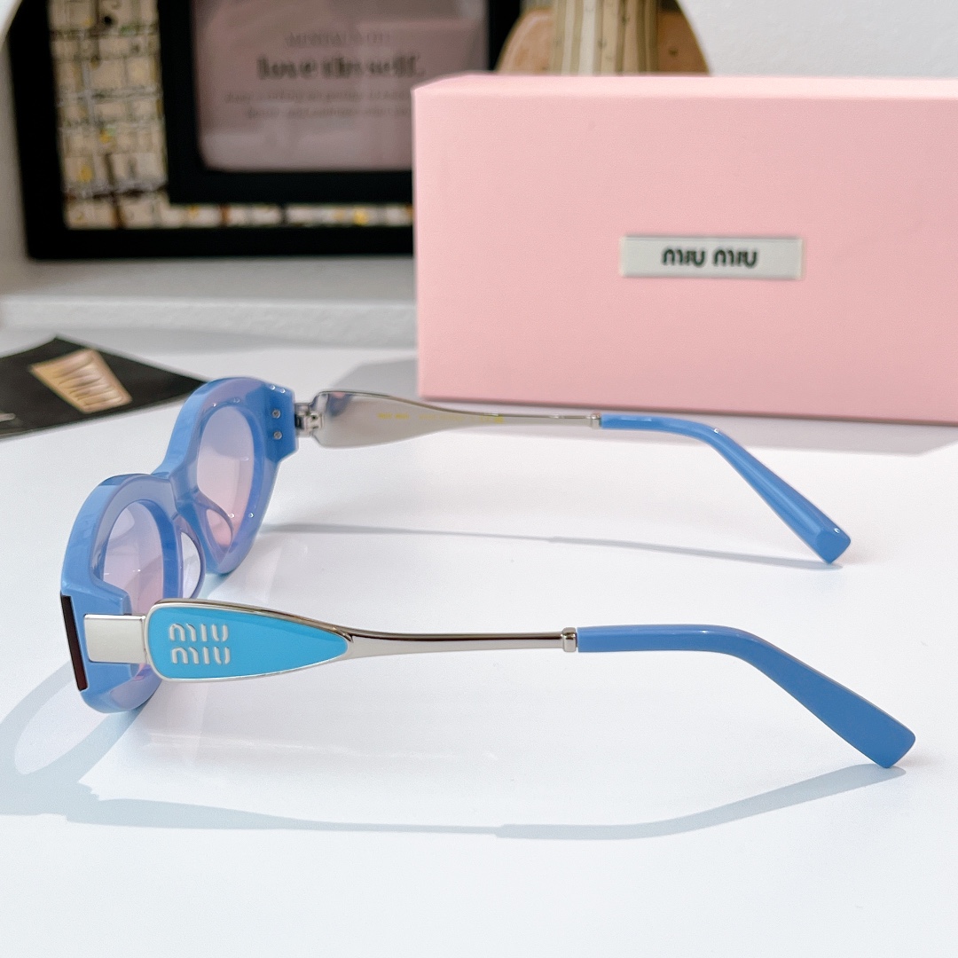 MIU MI*MOD：MU 1706LVSize：51口22 142🔝🔝