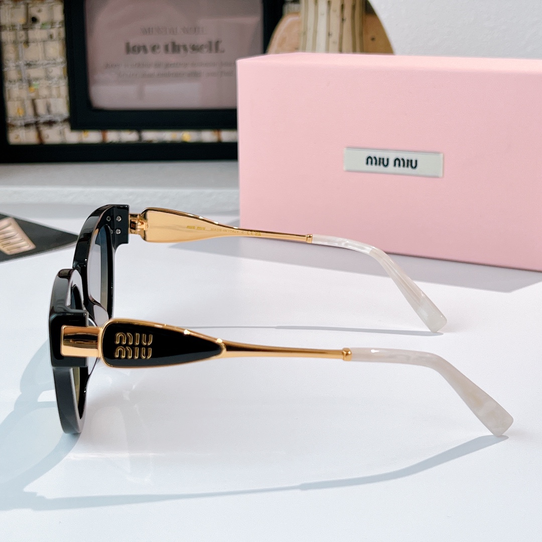 MIU MI*MOD：MU 1708LV Size：51口22 142🔝🔝