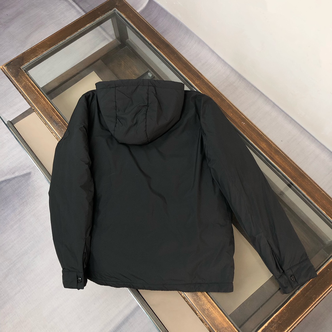 Moncler Daunenjacke, Neu in den Regalen — photo 8