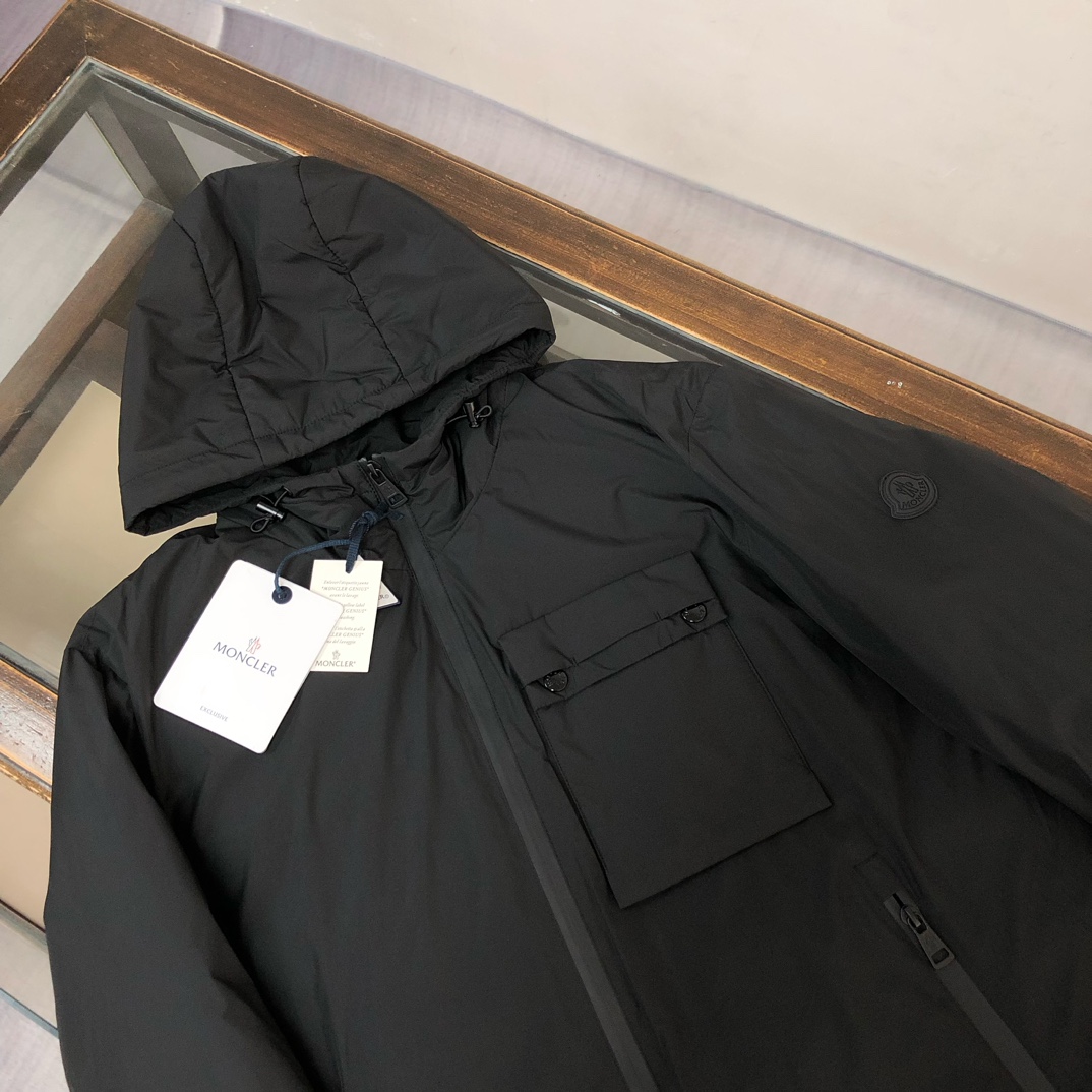 Moncler Daunenjacke, Neu in den Regalen — photo 3
