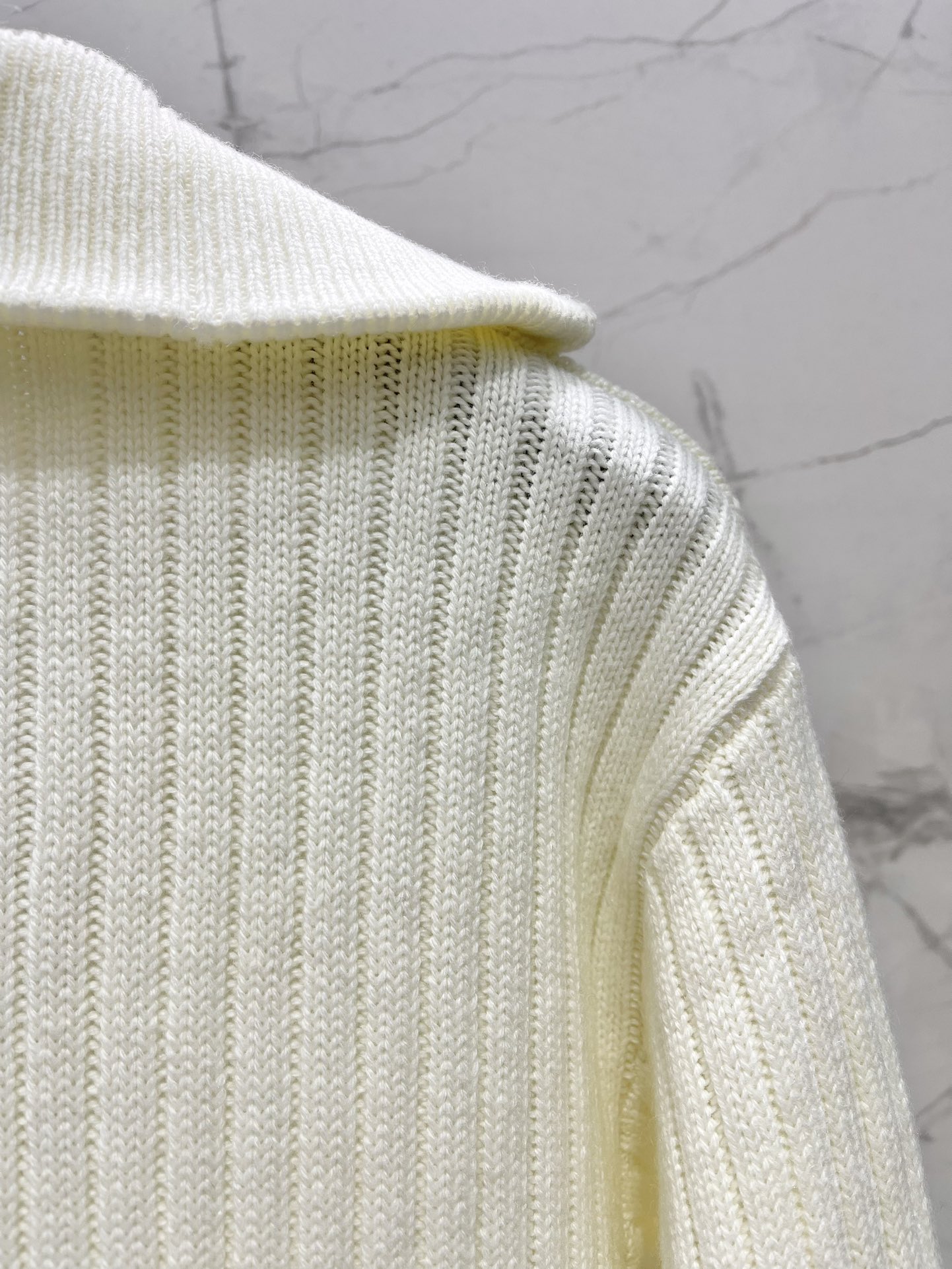 Polo * 拉夫劳伦秋季罗纹针织衫秋天第一件心动单品必须安利给你们👇🏻Polo和拉夫劳伦联名的这款罗纹