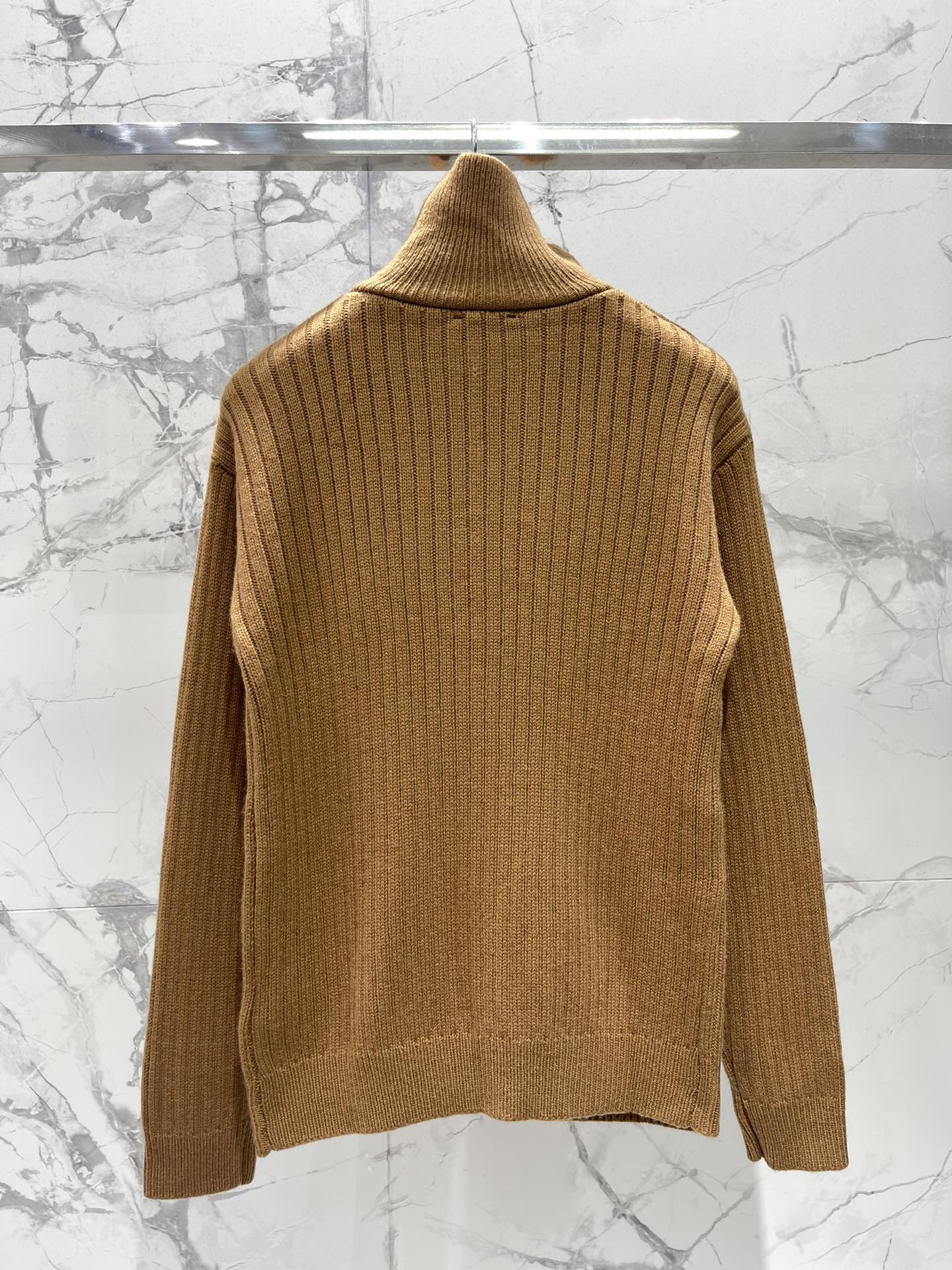 Polo * 拉夫劳伦秋季罗纹针织衫秋天第一件心动单品必须安利给你们👇🏻Polo和拉夫劳伦联名的这款罗纹