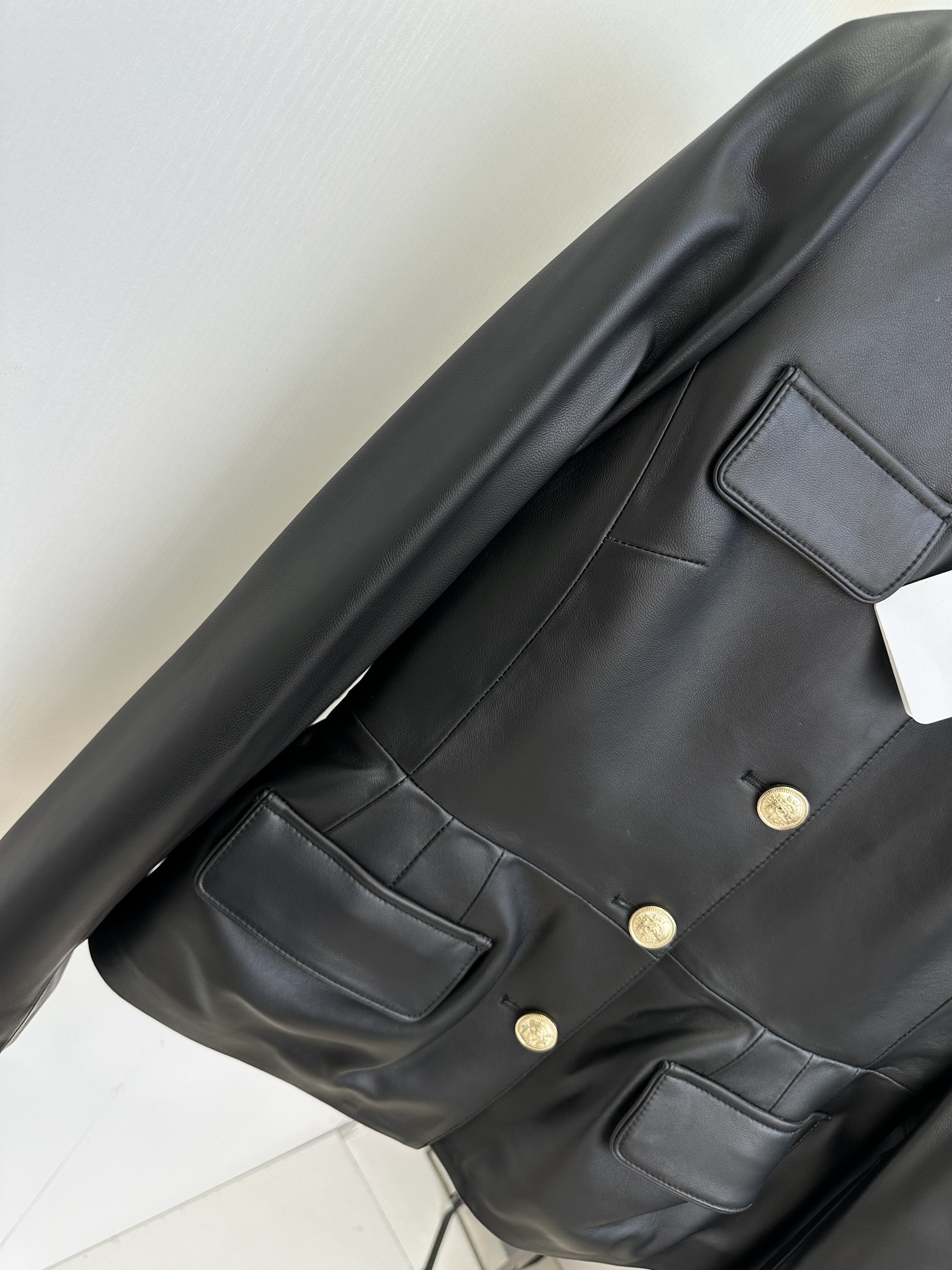 Balmain Four-Pocket Lambskin Leather Jacket - French Vintage Style 9 i1757411722 3146 7